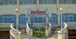 musee-national-du-costume-de-grand-bassam.jpg 1