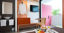 onomo_hotel-HFrzM.jpg 1