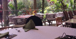pablos-at-best-western-premier-2.jpg 2