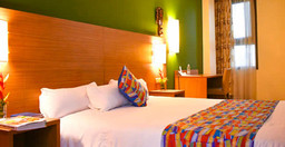 palm-club-hotel-Lvw37ZV4xa.jpg 3
