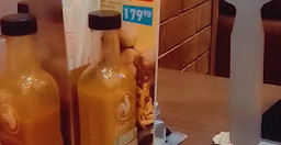 pedros-galo-mall-1.jpg 1