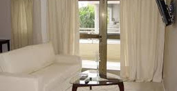 residence-niable-ZH9tIamB2L.jpg 1