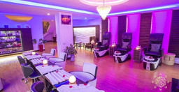 revitalize_wellness_center-4ADym.jpg 3