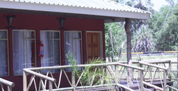 rivernest-boutique-cottages-1.jpg 2