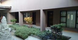 senthaga-guest-house-and-safari-2.jpg 3