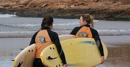 surf-coaching-8M0YsBgJ5z.jpeg 1