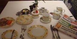 the-lakes-brasserie-restaurant-serena-hotel-1.jpg 1