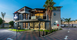 the-melva-elegant-guest-house.jpg 1