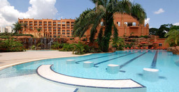 the-mist-bar-sesse-pool-terrace-serena-2.jpg 2