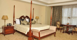 the_weston_hotel-EJuyN.jpg 3