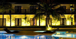 therhinoresort-saly.jpg 1