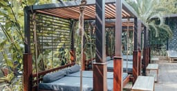 tree-top-at-fairway-hotel-2.jpg 2