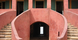 une-journee-a-lile-de-goree-1OcI0.jpg 1