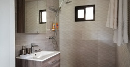 villa-oasis-3.jpg 3
