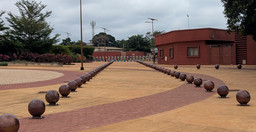visite-de-ouidah-ville-memorielle-co5p9.jpg 3