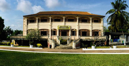 visite-guidee-2h-musee-du-costume-de-grand-bassam-5MjhvgtZdn.jpeg 1