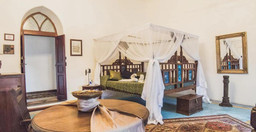 zanzibar-coffee-house-cafe-0vACmIAPjn.jpg 3