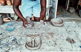 Atelier de poterie à grand-bassam