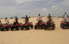 Excursions en Quads au Lac Rose