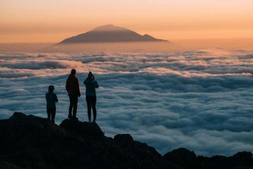 6 days kilimanjaro climb group join via machame route Moshi