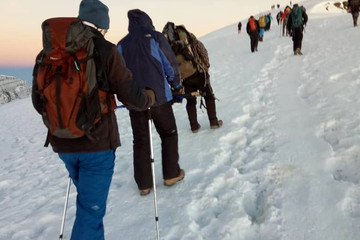 Mount kilimanjaro climbing via machame route 6 days Moshi