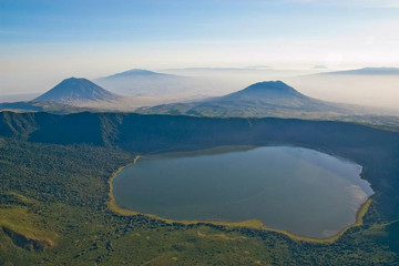 2 Days Last-minute Safari To Tarangire And Ngorongoro Arusha