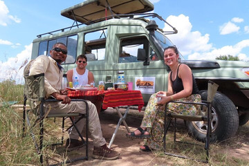 4 Days Tarangire ,serengeti National Park & Ngorongoro Crater Group Tour Arusha