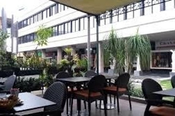 Abidjan Café by Mövenpick Abidjan