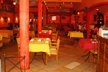 Le Cafe Du Fleuve Bamako