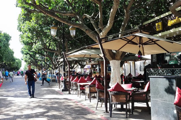 COURS DE LA RÉVOLUTION Annaba