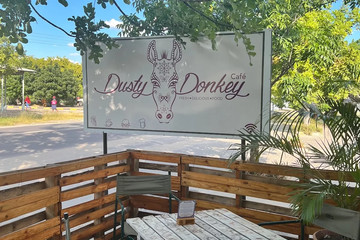 Dusty Donkey Café Maun