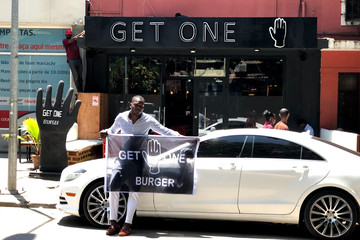 Get One Burger Luanda