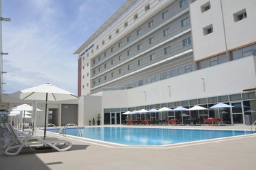 Golden Tulip Le Diplomate Cotonou