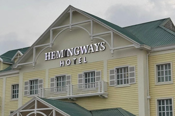 Hotel hemingways Durban