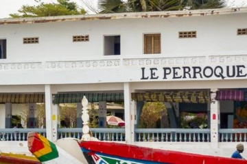 Le Perroquet Casamance