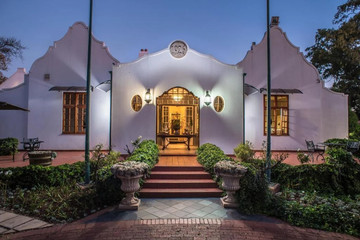 Hotel river meadow manor Pretoria