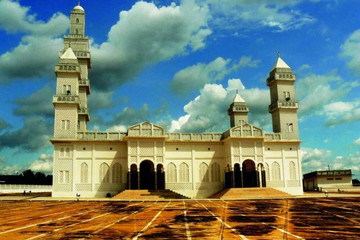 La Grande mosquée de la Paix Kong