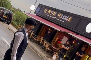 La Petite Auberge Pizza Au Feu De Bois Alger
