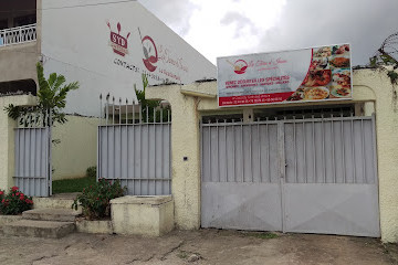 La Terre D'Isaac / Le Restaurant Abidjan