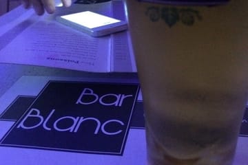 Le Bar Blanc Abidjan