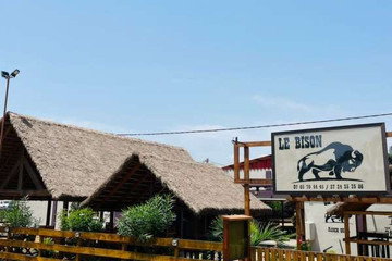 Le Bison Ranch Grill Grand Bassam