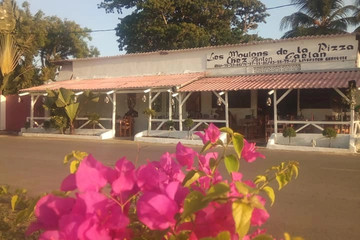 Les moutons de la pizza Grand Bassam