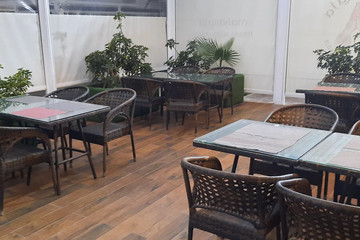 Maharaja Indian Restaurant, Courbet,Oran Oran