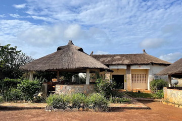Motel Du Lac Djougou