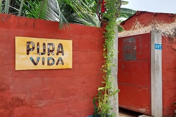 Pura Vida Café Cotonou