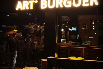 Restaurante Art Burguer Luanda