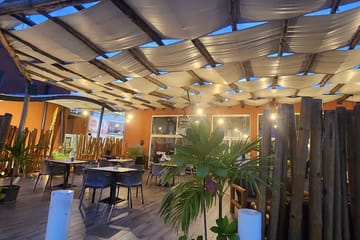 Spoon Bar Cotonou