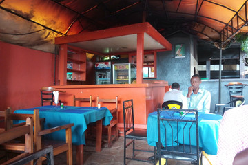 Sundowner Kigali
