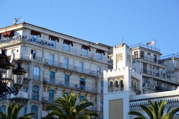 The new door Alger