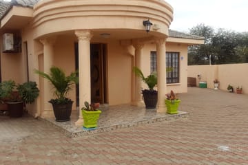 Tintech Bed & Breakfast Francistown